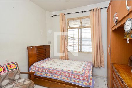 Quarto 1 de casa à venda com 6 quartos, 420m² em Santa Efigênia, Belo Horizonte