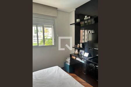 Apartamento à venda com 3 quartos, 137m² em Vila Morumbi, São Paulo