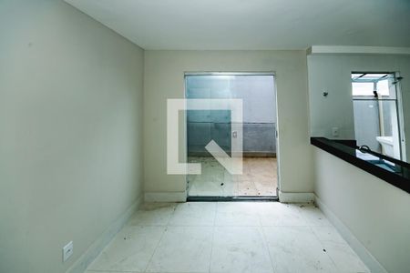 Apartamento à venda com 3 quartos, 93m² em Vila Cloris, Belo Horizonte