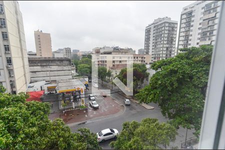 Quarto 1 de apartamento à venda com 2 quartos, 90m² em Tijuca, Rio de Janeiro