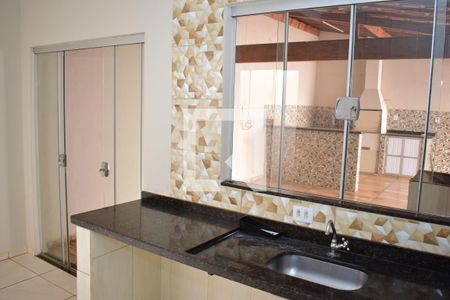 Cozinha de casa para alugar com 3 quartos, 150m² em Jardim Paiva, Ribeirão Preto