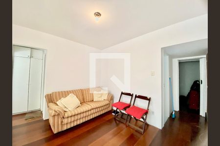 Sala  de apartamento para alugar com 2 quartos, 70m² em Copacabana, Rio de Janeiro