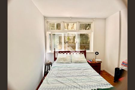 Quarto 1 de apartamento para alugar com 2 quartos, 70m² em Copacabana, Rio de Janeiro