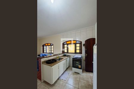 Cozinha  de casa para alugar com 2 quartos, 175m² em Vilamar, Praia Grande