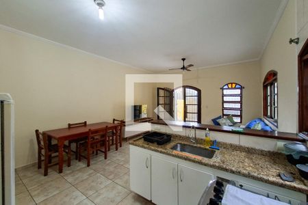 Cozinha  de casa para alugar com 2 quartos, 175m² em Vilamar, Praia Grande