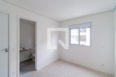 Apartamento para alugar com 3 quartos, 77m² em Vila Suzana, São Paulo