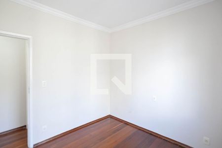 Quarto 1 de apartamento para alugar com 3 quartos, 100m² em Grajaú, Belo Horizonte