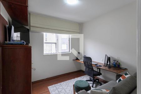Quarto 2 de apartamento para alugar com 3 quartos, 95m² em Grajaú, Belo Horizonte