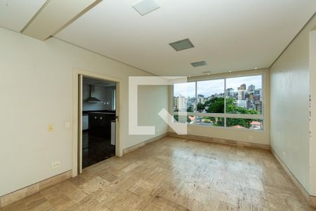 SALA de casa à venda com 5 quartos, 523m² em Vila Paris, Belo Horizonte
