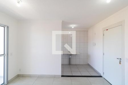 Salas de apartamento para alugar com 2 quartos, 44m² em Jardim Ipaussurama, Campinas