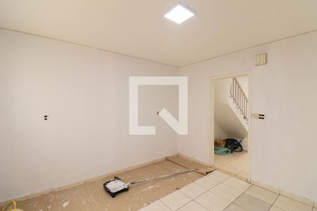 Casa à venda com 5 quartos, 500m² em Água Fria, São Paulo