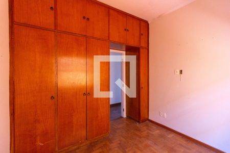 Quarto 1 de casa à venda com 4 quartos, 3002m² em Centro, Guarulhos