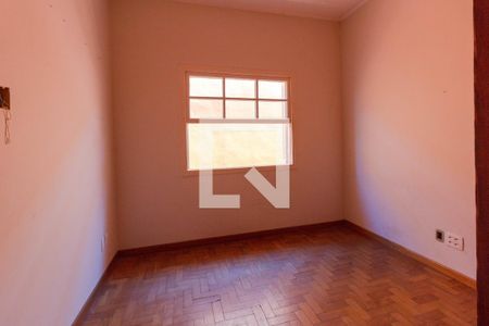 Quarto 1 de casa à venda com 4 quartos, 3002m² em Centro, Guarulhos