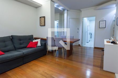 sala de apartamento para alugar com 2 quartos, 67m² em Sion, Belo Horizonte