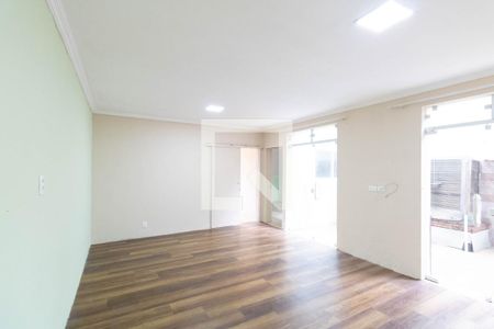 Sala de casa para alugar com 2 quartos, 87m² em Campo Grande, Rio de Janeiro