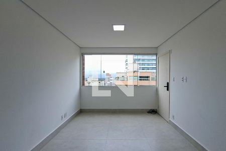 Sala de apartamento para alugar com 1 quarto, 46m² em Tupi, Praia Grande