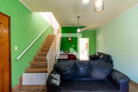 Sala de casa para alugar com 3 quartos, 210m² em Vila São José, São Paulo