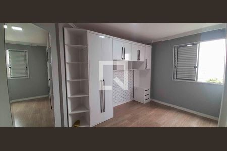 Quarto 1 de apartamento para alugar com 2 quartos, 55m² em Bandeiras, Osasco