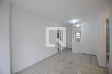 Sala de apartamento à venda com 2 quartos, 67m² em Barra Olímpica, Rio de Janeiro