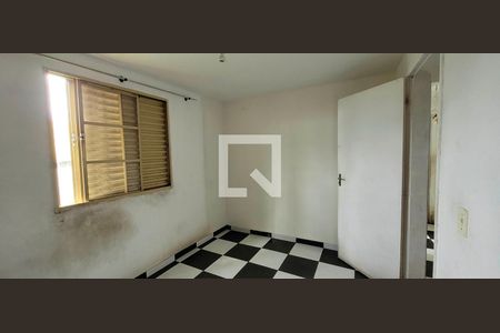 Quarto 01 de apartamento para alugar com 2 quartos, 52m² em Chacara Dona Escolastica, Itaquaquecetuba