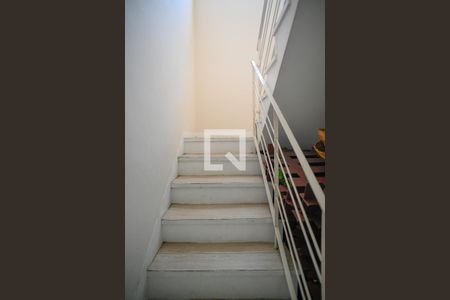 Escada de casa à venda com 3 quartos, 150m² em Vila da Saúde, São Paulo