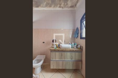 Casa à venda com 3 quartos, 210m² em Parque Paineiras, São Paulo