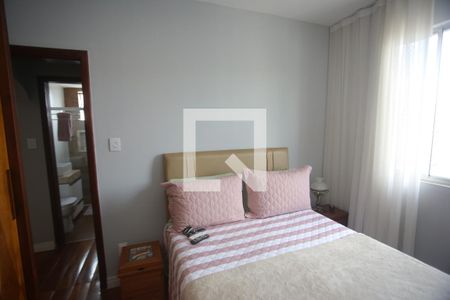 Quarto de apartamento para alugar com 2 quartos, 87m² em Cidade Jardim, Belo Horizonte