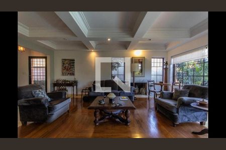 Casa de Condomínio à venda com 3 quartos, 450m² em Jardim Viana, São Paulo