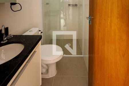 Banheiro de apartamento para alugar com 2 quartos, 35m² em Vila Antonieta, São Paulo
