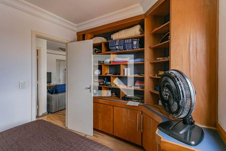 Quarto 1 de apartamento para alugar com 2 quartos, 59m² em Vila Santo Estefano, São Paulo