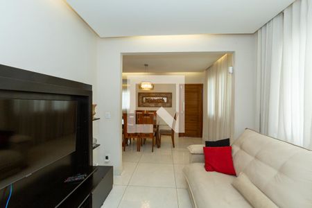 SALA de casa à venda com 3 quartos, 273m² em João Pinheiro, Belo Horizonte