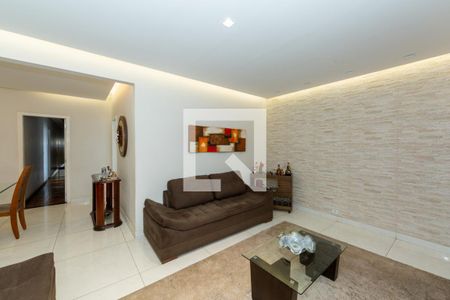 SALA de casa à venda com 3 quartos, 273m² em João Pinheiro, Belo Horizonte