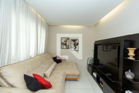 SALA de casa à venda com 3 quartos, 273m² em João Pinheiro, Belo Horizonte