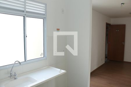 Cozinha de apartamento para alugar com 2 quartos, 45m² em Jardim Alvorada, Nova Iguaçu