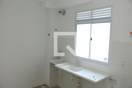 Cozinha de apartamento para alugar com 2 quartos, 45m² em Jardim Alvorada, Nova Iguaçu