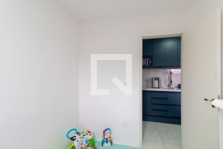 Quarto 1 de apartamento para alugar com 2 quartos, 38m² em Vila Carmosina, São Paulo