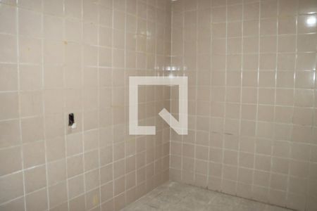 Casa para alugar com 2 quartos, 60m² em Jardim Santo Eduardo, Embu das Artes