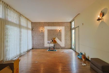 Casa à venda com 4 quartos, 225m² em Gutierrez, Belo Horizonte