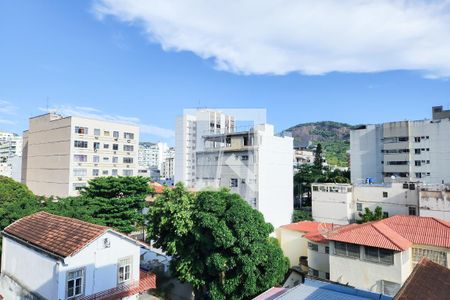 Vista  de apartamento à venda com 4 quartos, 151m² em Botafogo, Rio de Janeiro