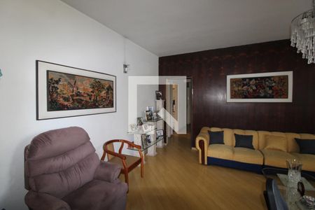 Apartamento à venda com 4 quartos, 215m² em Santa Cecilia, São Paulo