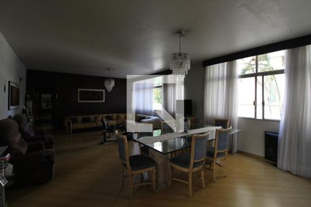 Apartamento à venda com 4 quartos, 215m² em Santa Cecilia, São Paulo