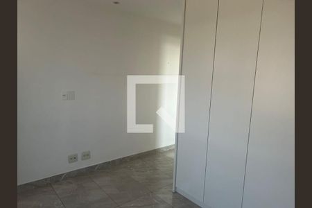 Quarto de apartamento para alugar com 2 quartos, 77m² em Barra Olímpica, Rio de Janeiro