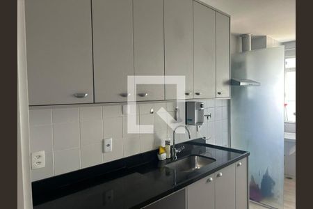 Cozinha de apartamento para alugar com 2 quartos, 77m² em Barra Olímpica, Rio de Janeiro