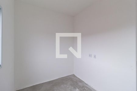 Quarto 1 de apartamento para alugar com 2 quartos, 38m² em Vila Sul Americana, Carapicuíba