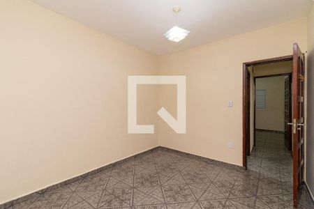 Quarto 1 de casa para alugar com 3 quartos, 200m² em Vila Ré, São Paulo