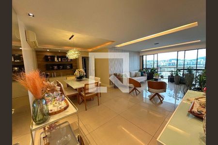 Apartamento à venda com 4 quartos, 190m² em Ingá, Niterói
