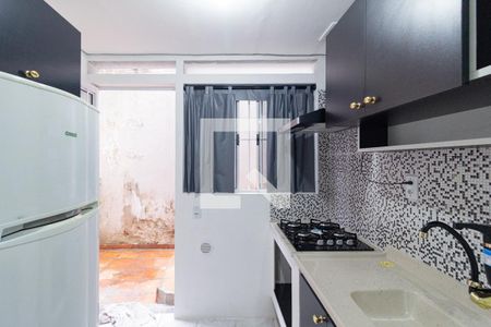 Studio de kitnet/studio para alugar com 1 quarto, 16m² em Jardim Santa Brigida, Carapicuíba