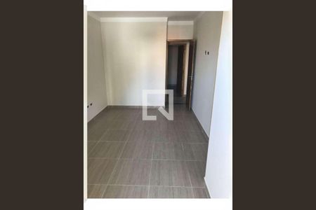 Casa à venda com 3 quartos, 98m² em Vila Ivone, São Paulo