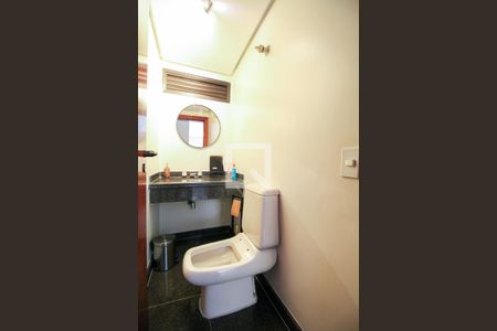 Lavabo de apartamento à venda com 4 quartos, 220m² em Santo Antônio, São Caetano do Sul