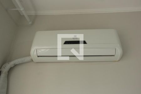 Ar condicionado da Sala de apartamento para alugar com 2 quartos, 73m² em Ponta da Praia, Santos